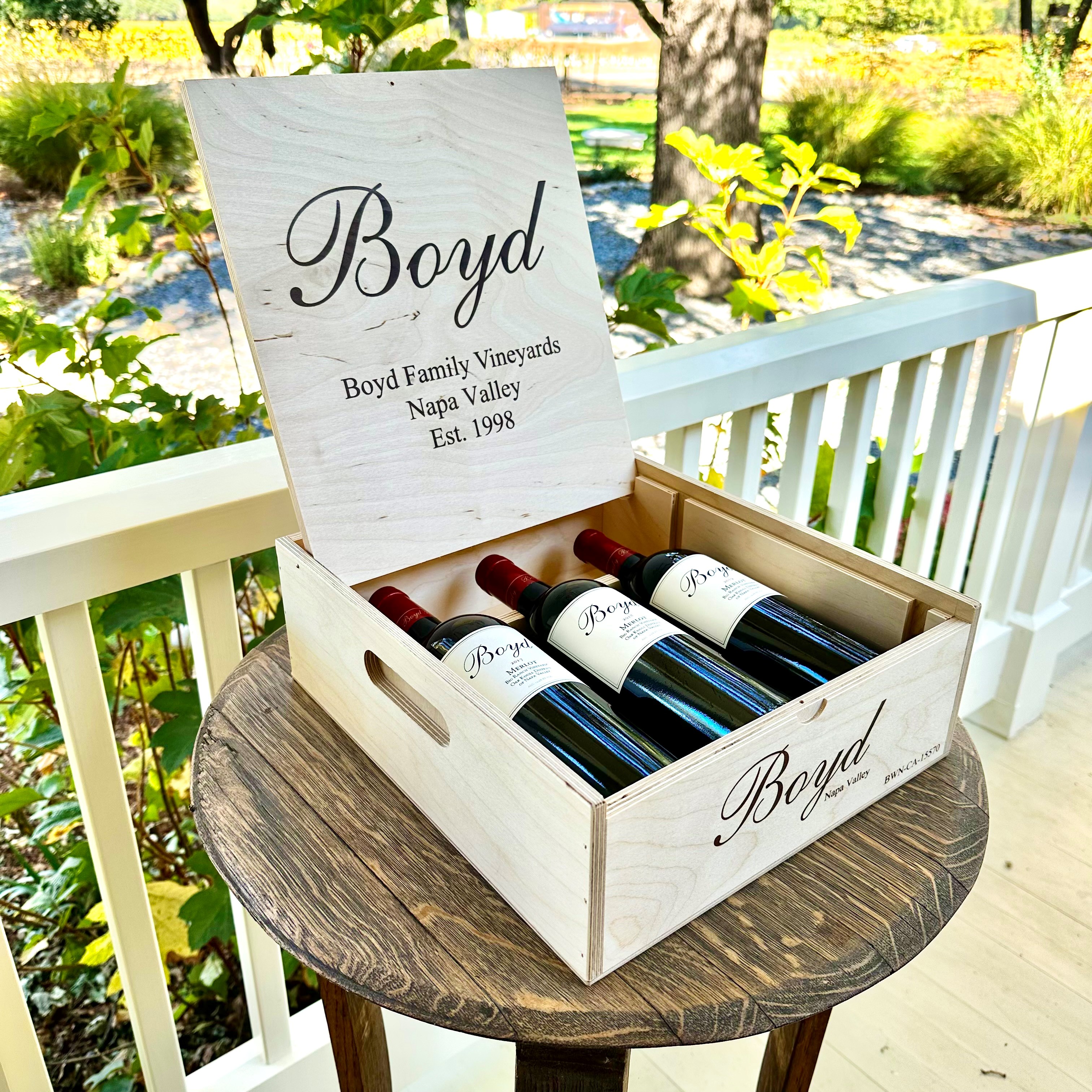 Product Image for Boyd Wood Box- 3 Bottles